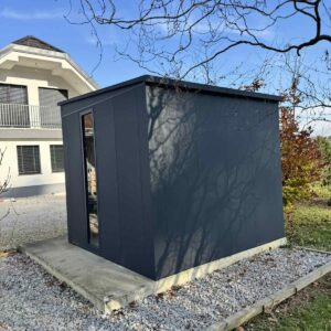 Vrtna lopa - modularna kovinska rešitev za orodje in sezonsko opremo